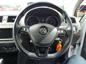 Volkswagen Polo 1.0 110 SEL 5dr DSG