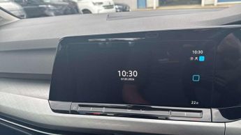 Volkswagen Golf 1.5 eTSI 150 Life 5dr DSG
