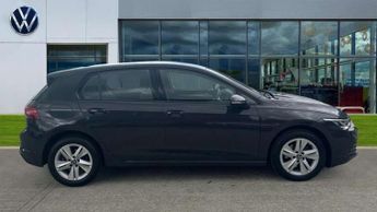 Volkswagen Golf 1.5 eTSI 150 Life 5dr DSG