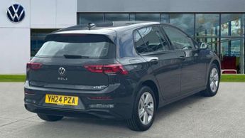 Volkswagen Golf 1.5 eTSI 150 Life 5dr DSG