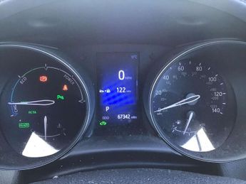 Toyota C-HR 1.8 Hybrid Dynamic 5dr CVT