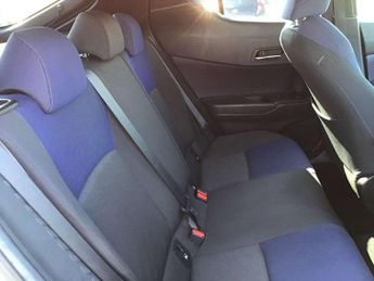 Toyota C-HR 1.8 Hybrid Dynamic 5dr CVT