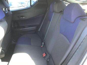 Toyota C-HR 1.8 Hybrid Dynamic 5dr CVT