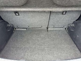 Toyota Yaris 1.5 VVT-i Icon Tech 5dr CVT