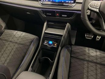 Volkswagen Tayron 1.5 TSI eHybrid R-Line Edition 5dr DSG6