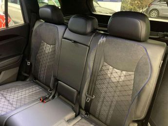 Volkswagen Tayron 1.5 TSI eHybrid R-Line Edition 5dr DSG6