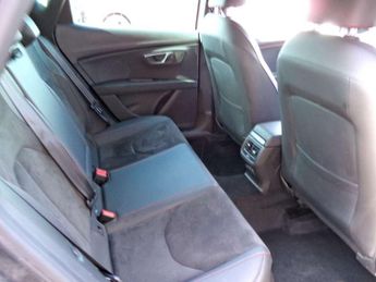 SEAT Leon 1.5 TSI EVO 150 FR Black Edition [EZ] 5dr DSG