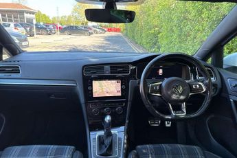 Volkswagen Golf GTE 1.4 TSI GTE Advance 5dr DSG