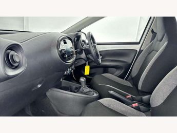 Toyota Aygo X 1.0 VVT-i Pure 5dr Auto