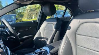Mercedes-Benz C-Class C200 AMG Line Premium Plus 4dr 9G-Tronic