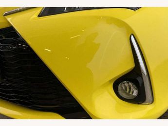 Toyota Yaris 1.5 Hybrid Yellow Edition 5dr CVT