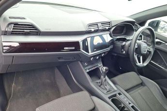 Audi Q3 35 TFSI Black Edition 5dr S Tronic