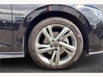 Volkswagen Golf 1.5 eTSI 150 R-Line 5dr DSG