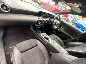 Mercedes-Benz A-Class A200d AMG Line 5dr Auto