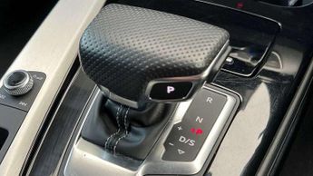 Audi A4 Avant 40 TFSI 204 S Line 5dr S Tronic