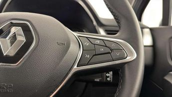 Renault Captur 1.6 E-Tech full hybrid 145 Techno 5dr Auto