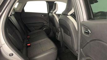 Renault Captur 1.6 E-Tech full hybrid 145 Techno 5dr Auto