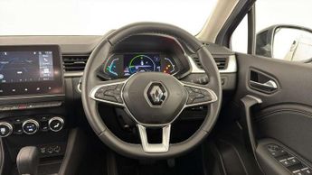 Renault Captur 1.6 E-Tech full hybrid 145 Techno 5dr Auto