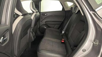 Renault Captur 1.6 E-Tech full hybrid 145 Techno 5dr Auto