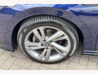 Volkswagen Golf 2.0 TDI 150 R-Line 5dr DSG