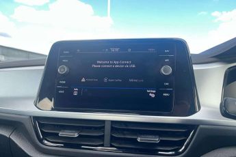 Volkswagen T-Roc 1.5 TSI Life 5dr DSG