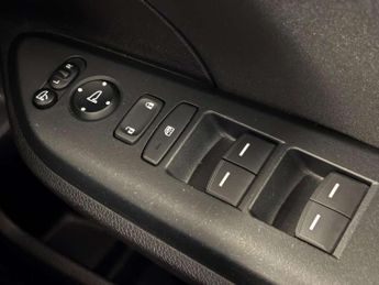 Honda Civic 1.5 VTEC Turbo Sport 5dr CVT