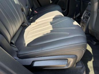 Ford Kuga 2.5 PHEV Vignale 5dr CVT