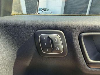Ford Kuga 2.5 PHEV Vignale 5dr CVT