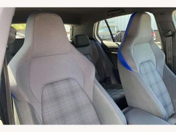 Volkswagen Golf GTE 1.4 TSI GTE 5dr DSG