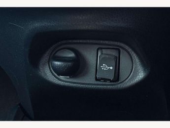 Toyota Yaris 1.5 Hybrid Icon 5dr CVT