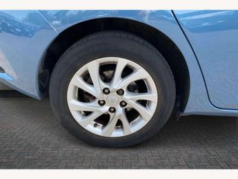 Toyota Auris 1.8 Hybrid Icon Tech TSS 5dr CVT