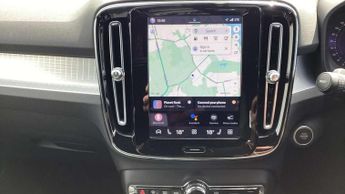 Volvo XC40 2.0 B3P Core 5dr Auto