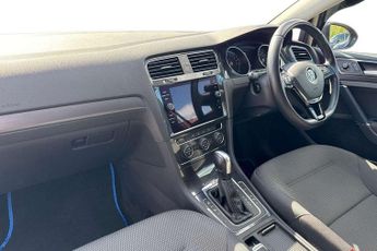Volkswagen e-Golf 99kW e-Golf 35kWh 5dr Auto