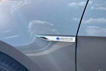 Volkswagen e-Golf 99kW e-Golf 35kWh 5dr Auto