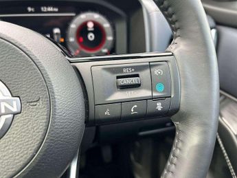 Nissan Qashqai 1.3 DiG-T MH Tekna 5dr