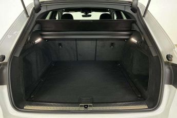 Audi A4 Avant 40 TFSI 204 S Line 5dr S Tronic