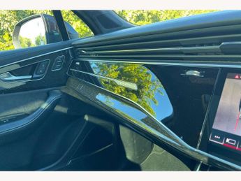 Audi Q7 55 TFSI e Quattro Vorsprung 5dr Tiptronic