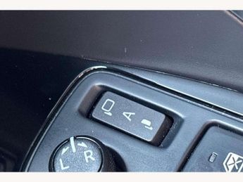 Toyota C-HR 1.8 Hybrid Design 5dr CVT