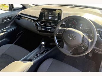 Toyota C-HR 1.8 Hybrid Icon 5dr CVT