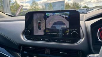 Nissan Qashqai 1.3 DiG-T MH N-Connecta 5dr