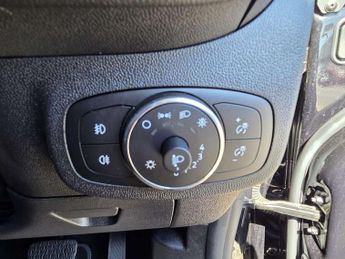 Ford Fiesta Active 1.0 EcoBoost Hybrid mHEV 125 Active X Ed 5dr Auto