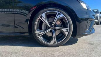 Audi A4 Avant 40 TFSI 204 Black Edition 5dr S Tronic