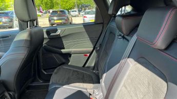 Ford Kuga 2.5 FHEV ST-Line X Edition 5dr CVT