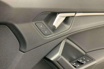 Audi Q3 35 TFSI S Line 5dr S Tronic