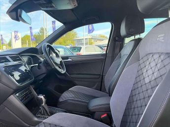 Volkswagen Tiguan 2.0 TDI R-Line 5dr DSG