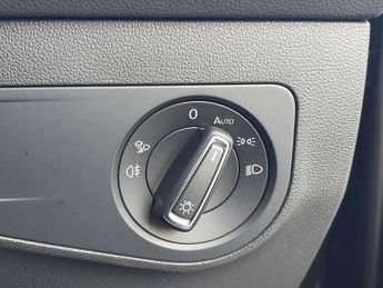 Volkswagen Tiguan 2.0 TDI R-Line 5dr DSG