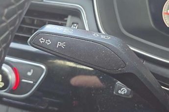 Audi A4 Avant 35 TFSI Black Edition 5dr S Tronic