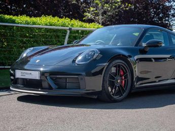 Porsche 911 GTS 2dr PDK