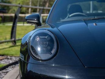 Porsche 911 GTS 2dr PDK