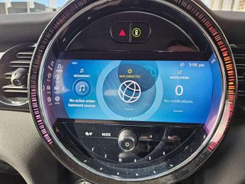 MINI Hatchback 5dr 1.5 Cooper Classic 5dr Auto